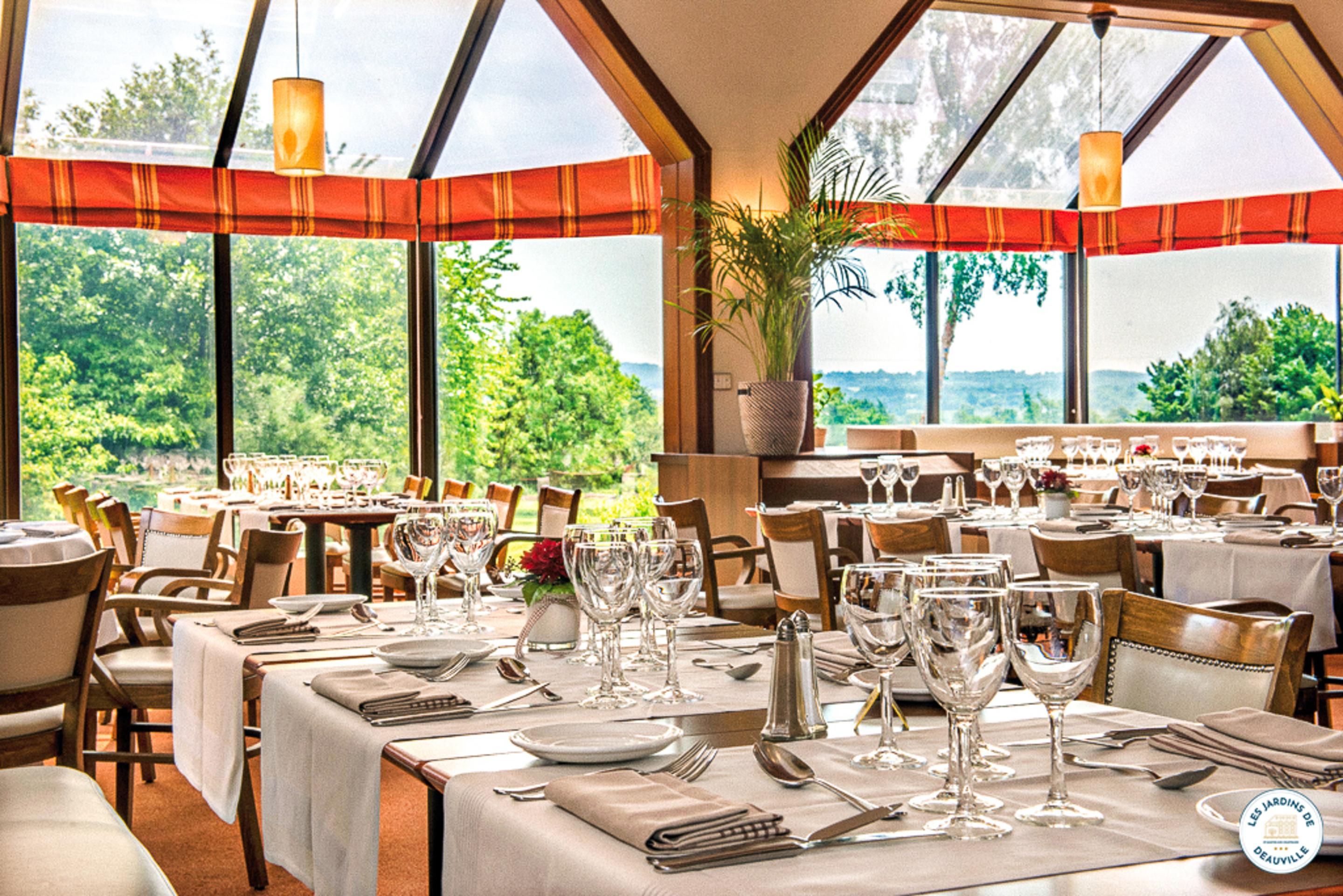 Hotel Les Jardins De Deauville Saint-Martin-aux-Chartrains ภายนอก รูปภาพ