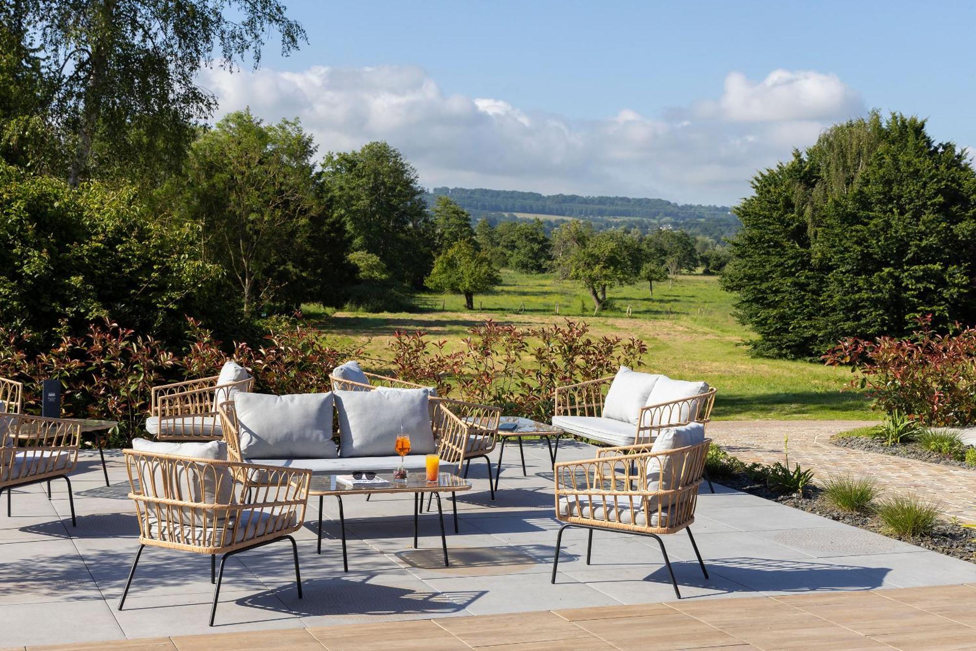 Hotel Les Jardins De Deauville Saint-Martin-aux-Chartrains ภายนอก รูปภาพ